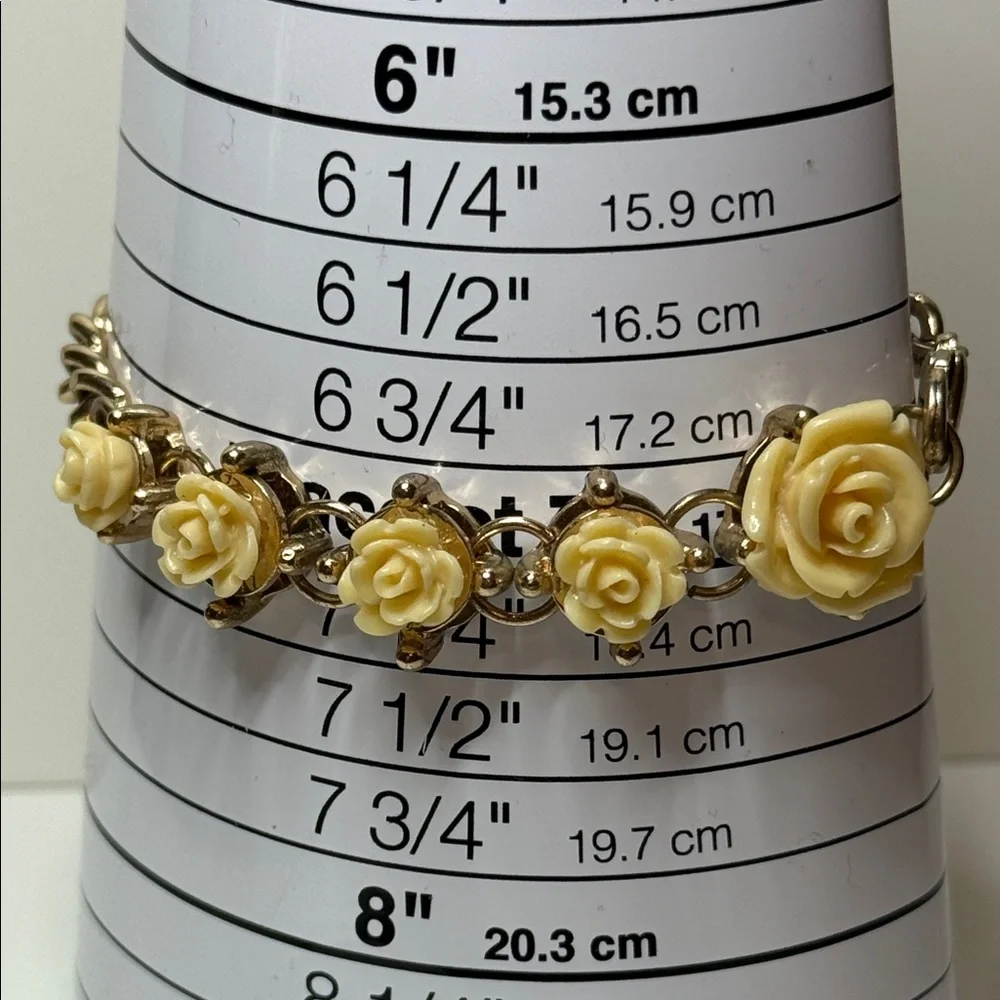 Vintage celluloid roses hard and soft chunky chain bracelet size 7